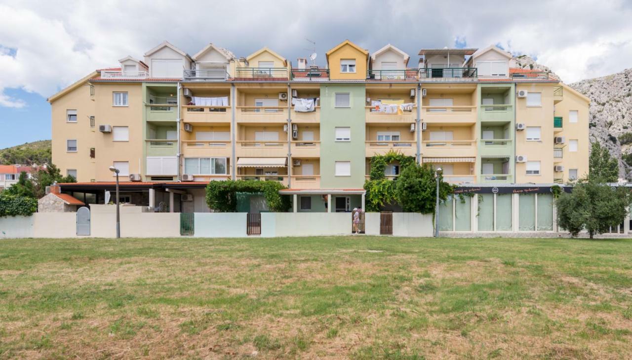 Ferienwohnung Natali Omiš Exterior foto